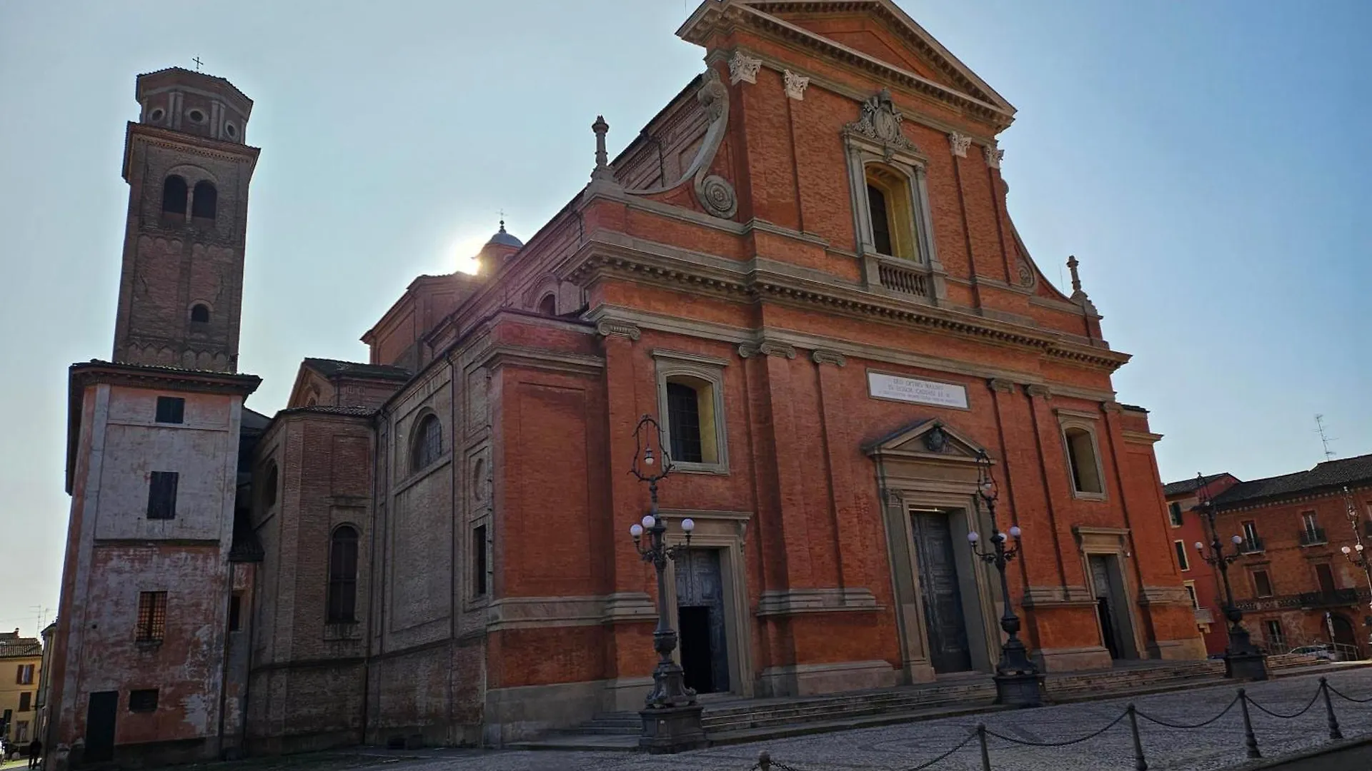 Monnalisa House - Imola Centro Storico - Appartamento Indipendente Italia